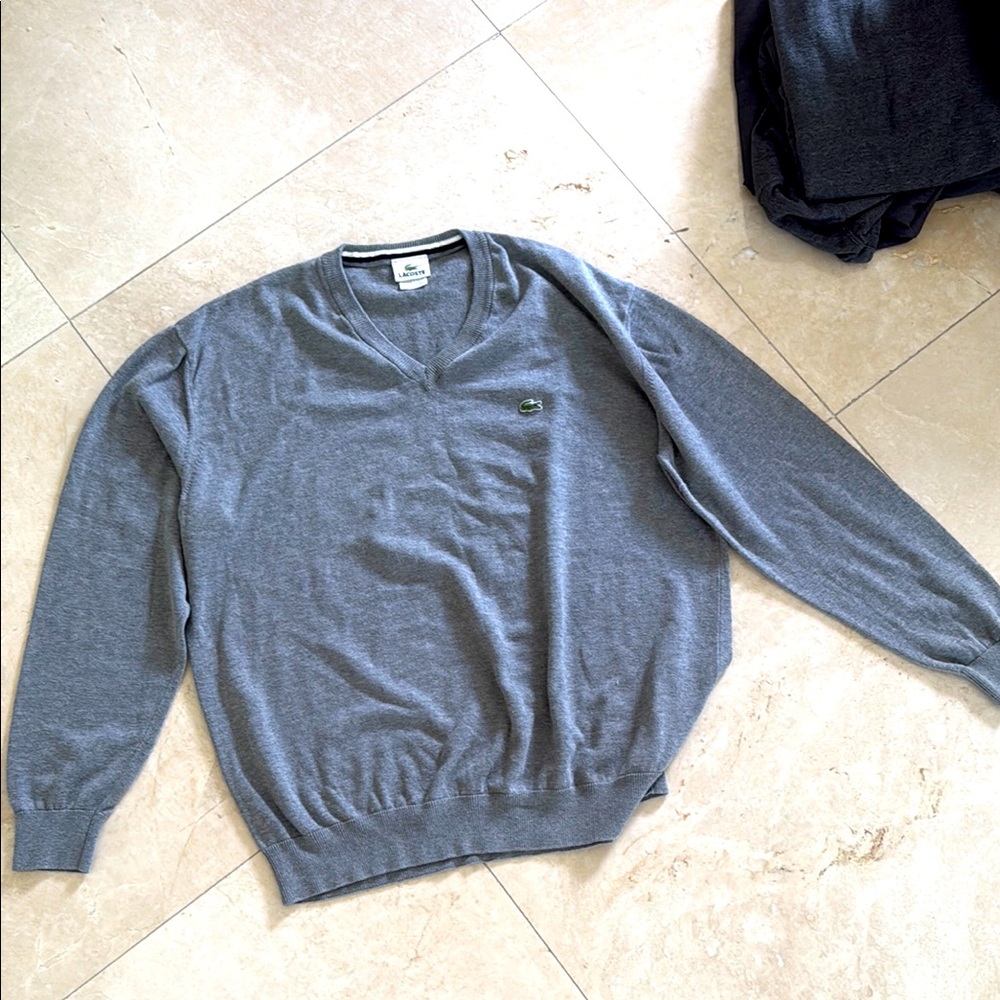 Lacoste Gray V-Neck Sweater Classic Knit - Picture 2 of 5